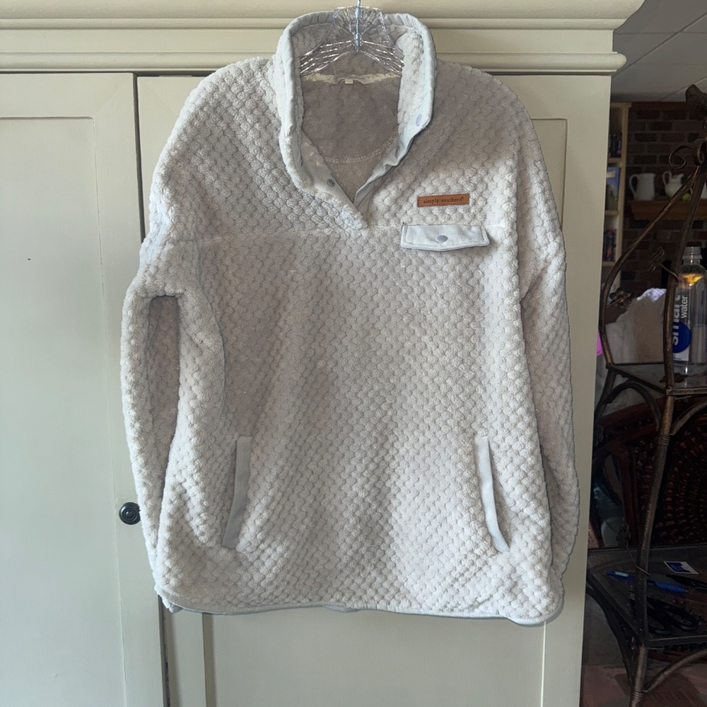 Simply Southern Quilted Pullover – Gray – Large